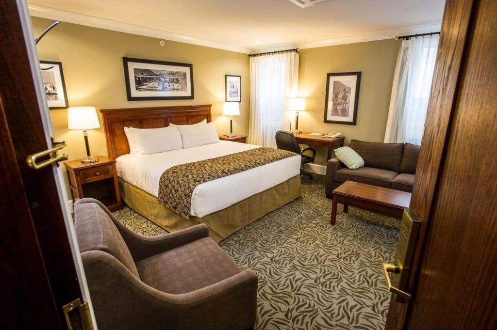 Hume Hotel gallery 3