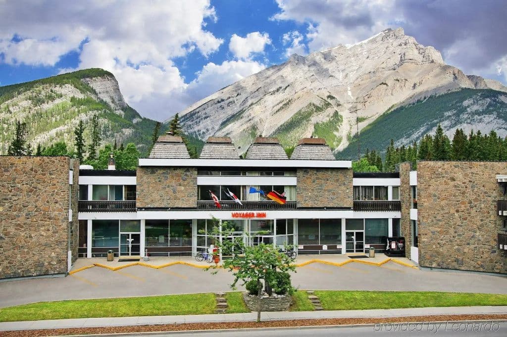 Moxy Banff gallery 1