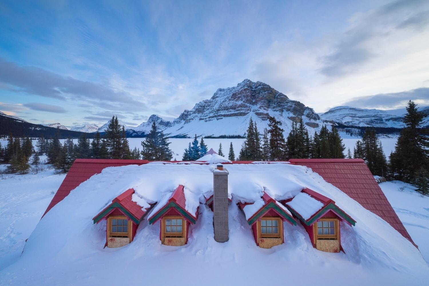 The Lodge at Bow Lake gallery 1