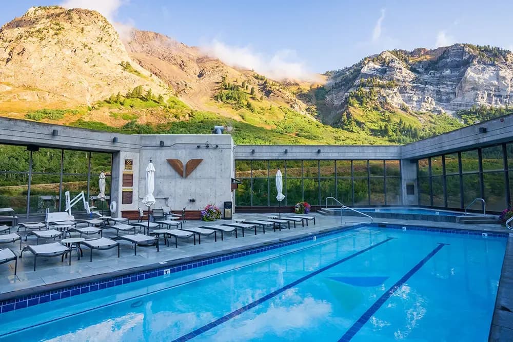 The Cliff Lodge at Snowbird gallery 3