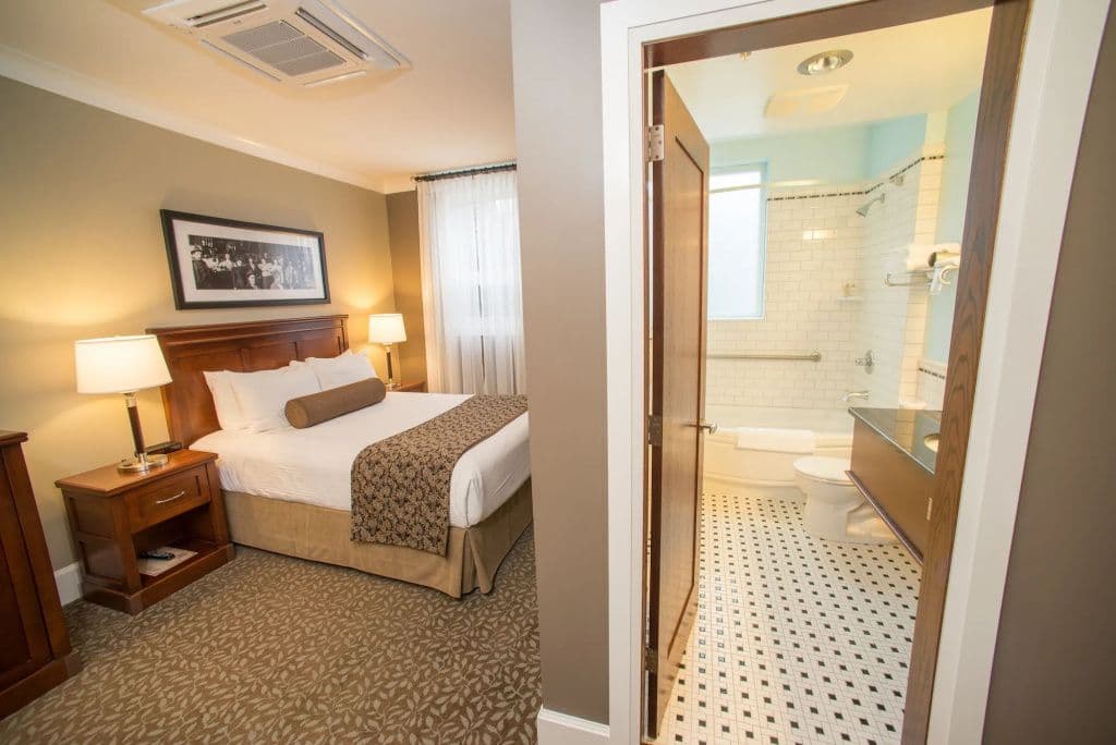 Hume Hotel gallery 5