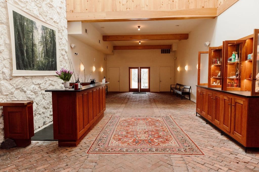 Scribner's Catskill Lodge gallery 2