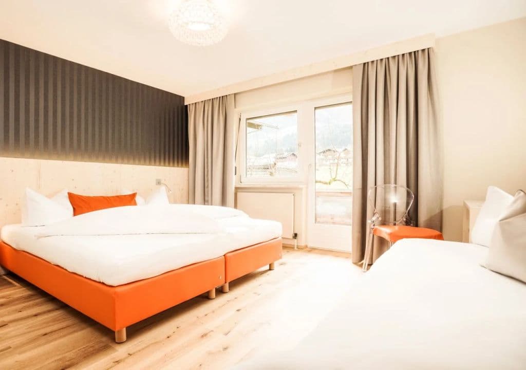 Mari Pop Hotel gallery 2