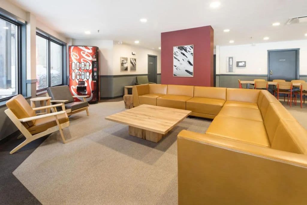 The Approach gallery 2