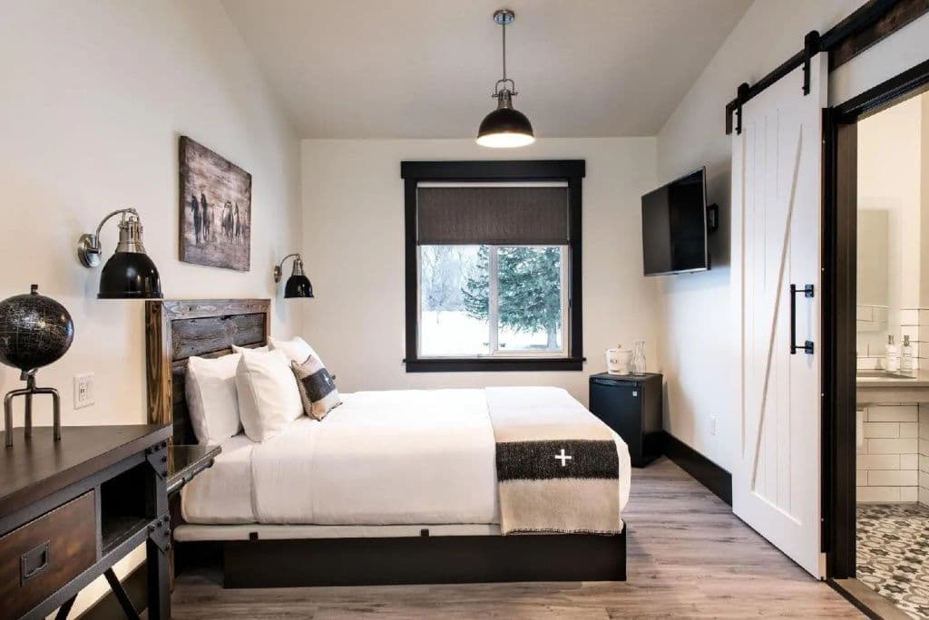 Compass Rose Lodge gallery 3