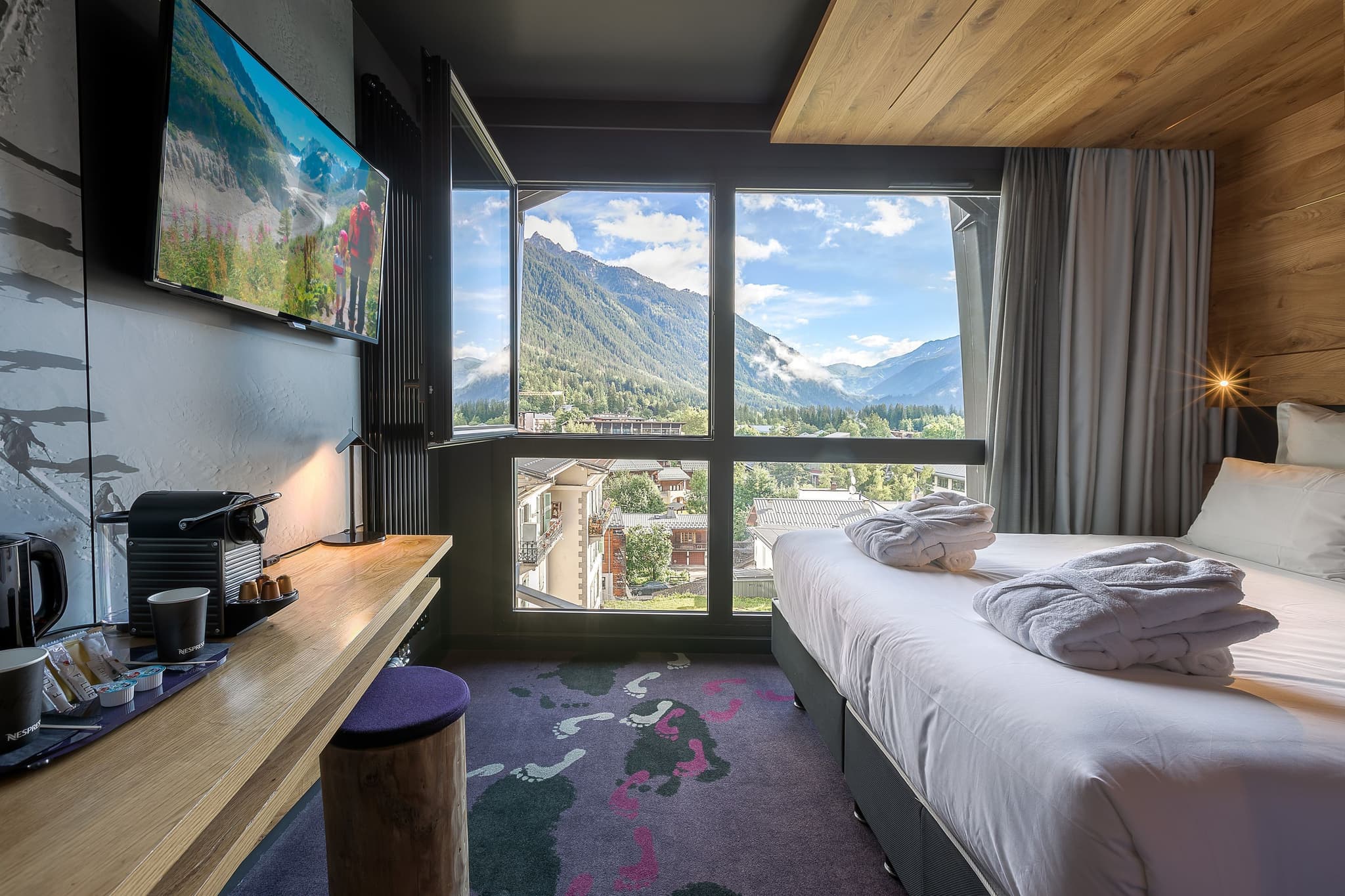 Alpina Eclectic Hotel gallery 3