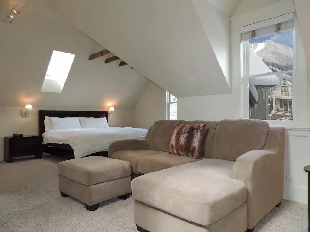 Dunton Town House gallery 4