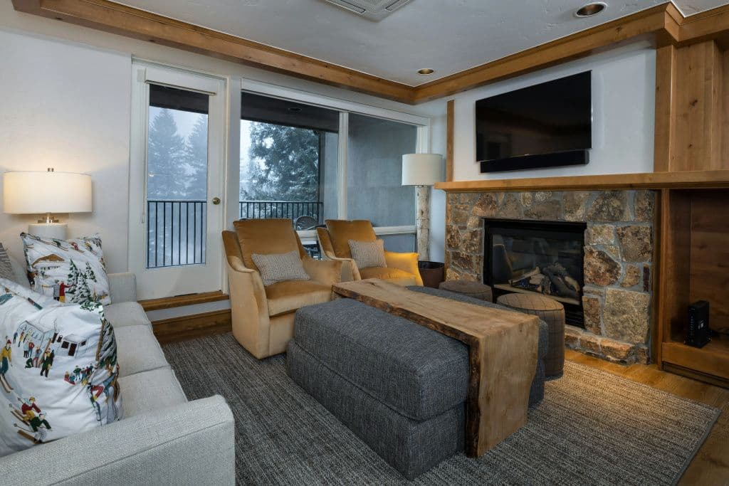 Gravity Haus Vail gallery 4