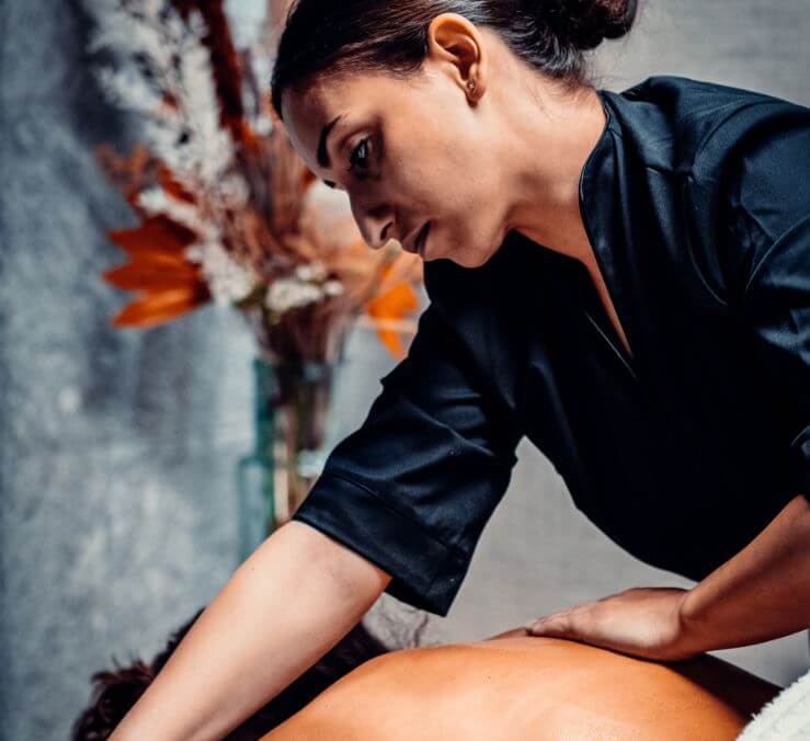 Au Club Alpin gallery 1