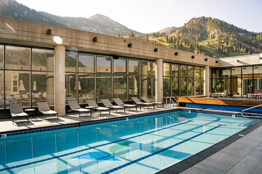 The Cliff Lodge at Snowbird gallery 5