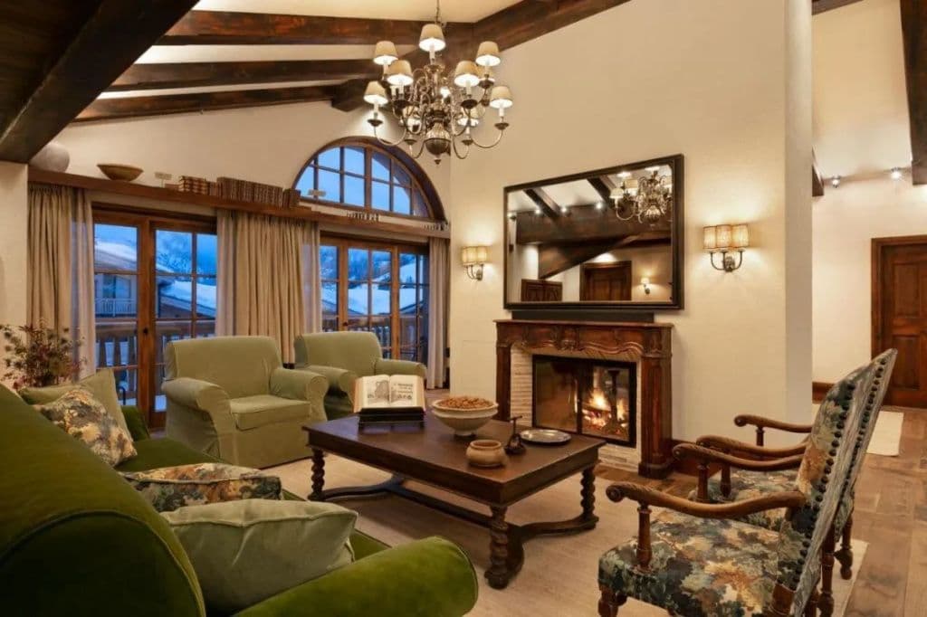 Airelles Val d'Isère, Le Brussel's gallery 1