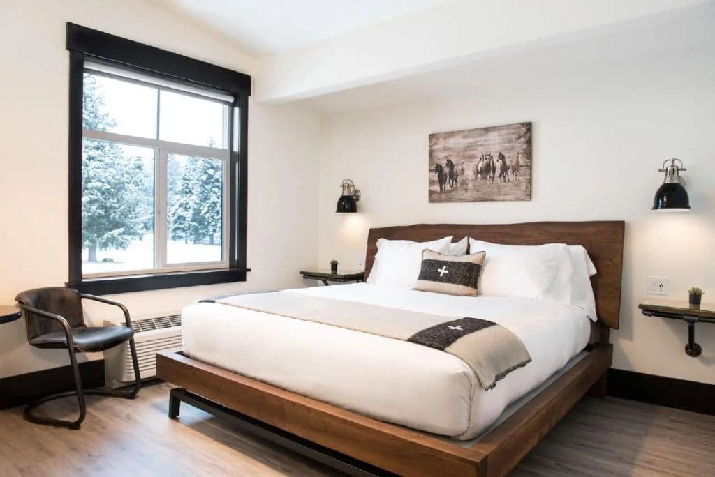 Compass Rose Lodge gallery 1