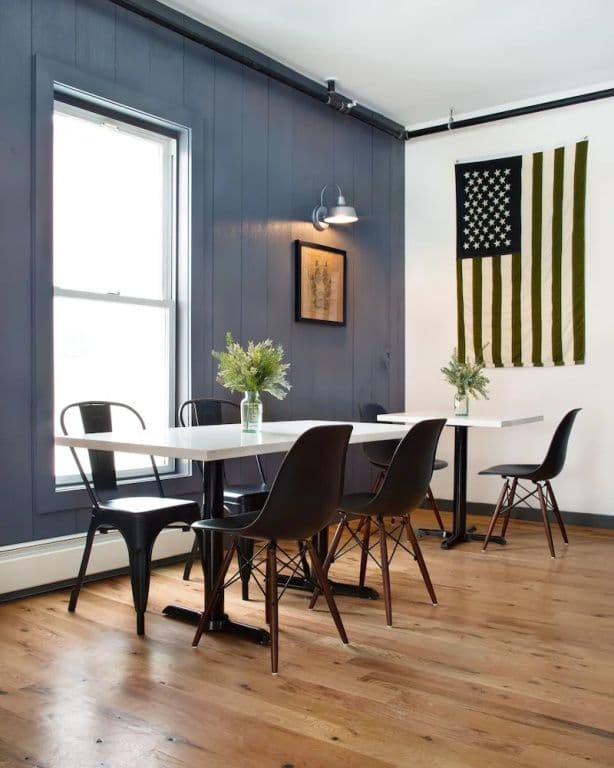 Main + Mountain Bar and Motel gallery 3