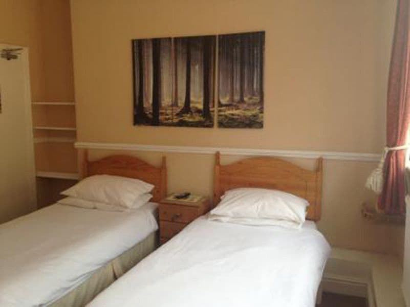 Public House Hotel gallery 2